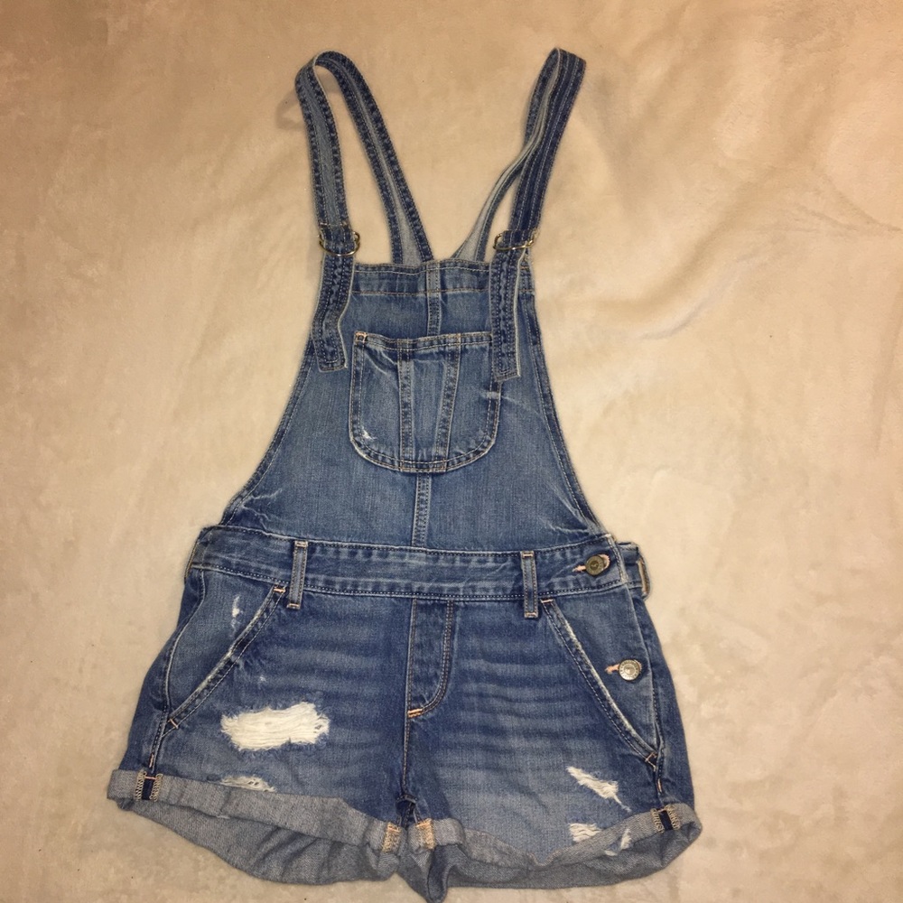 distressed hollister overall shorts